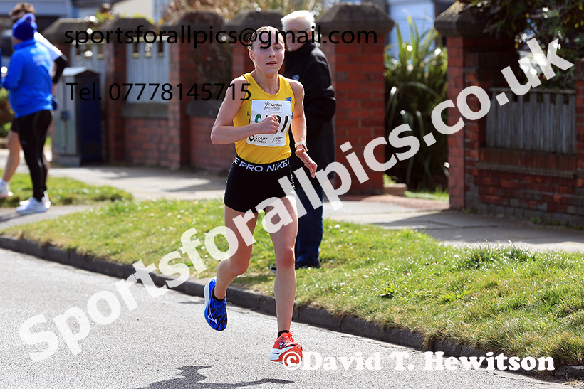 Senior womens Northern 6 Stage Road Relay, 2025 Northern 12 and 6 Stage Road Relays and Junior 5k, Redcar. Photo: David T. Hewitson/Sports for All Pics